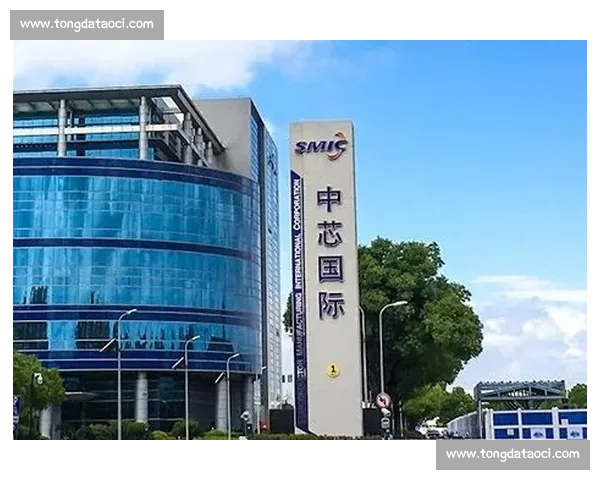 段冉解析火箭争冠前景:新三巨头如何打破西部格局 段冉解析火箭争冠前景:新三巨头如何打破西部格局