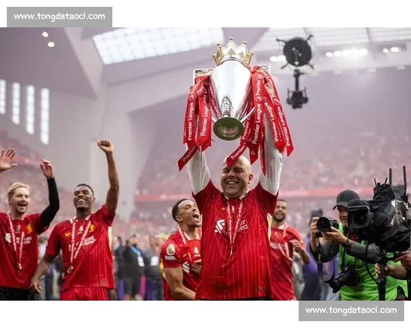 罗马诺确认!维尔茨抵利物浦周五体检,1.5 亿欧新标王即将诞生 罗马诺确认!维尔茨抵利物浦周五体检,1.5 亿欧新标王即将诞生